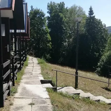 Кемпинг Olivin Hiker Huts *